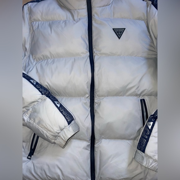 Men’s Guess Puffer Jacket - Picture 2 of 2